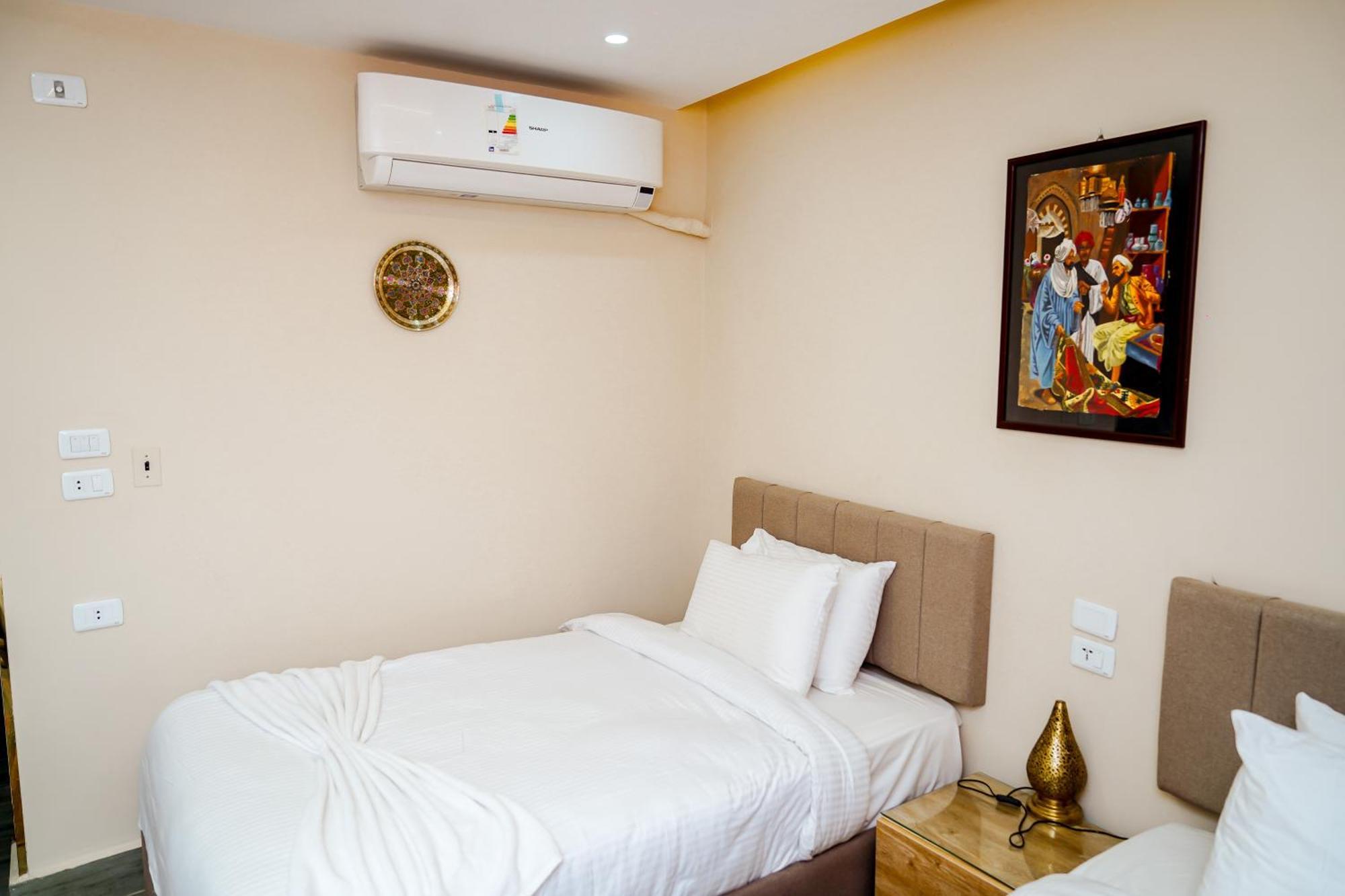 Pyramids Hotel Kafrat al Jabal Экстерьер фото