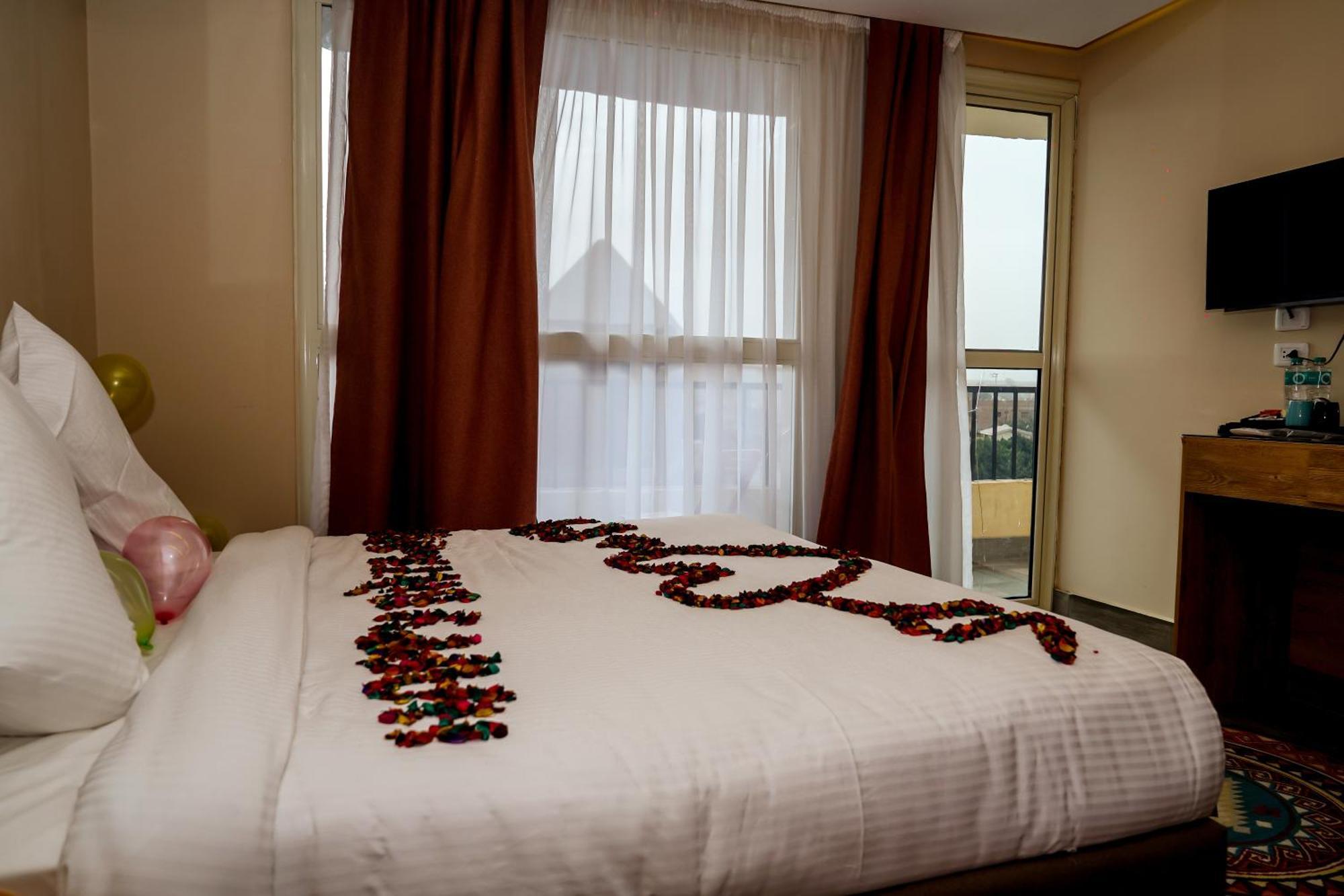 Pyramids Hotel Kafrat al Jabal Экстерьер фото